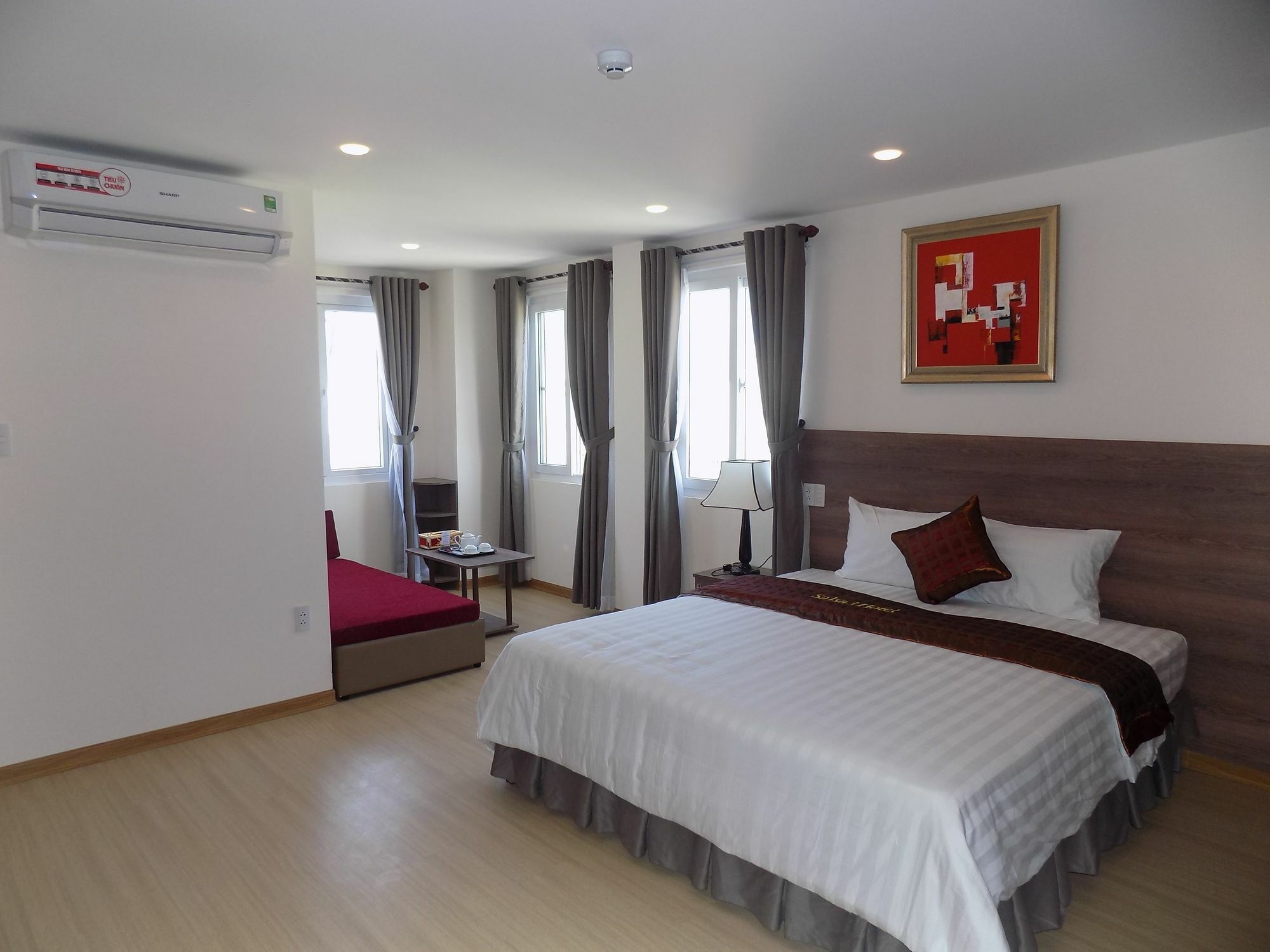 La Suite Hotel Danang Luaran gambar